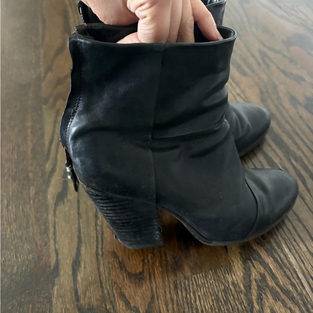 Rag & Bone | Classic Newbury Black Leather short Ankle Heeled Booties Boots 36/6 - Picture 9 of 13